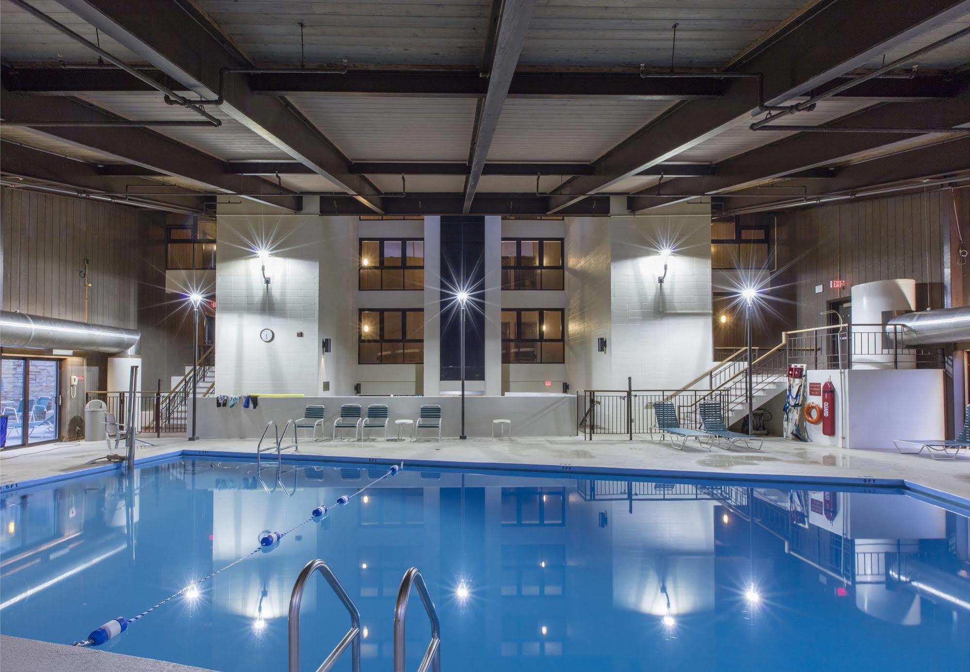 Lake Cumberland State Resort Park Jamestown Экстерьер фото